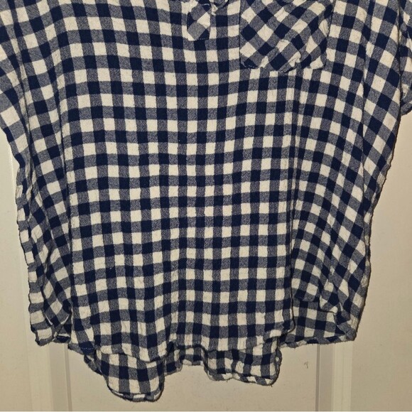 Jane & Delancey Gingham Blue and White Plaid Collared Blouse - Picture 5 of 9